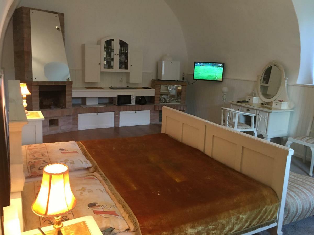 Gothic House Apartments Kremnica Luaran gambar
